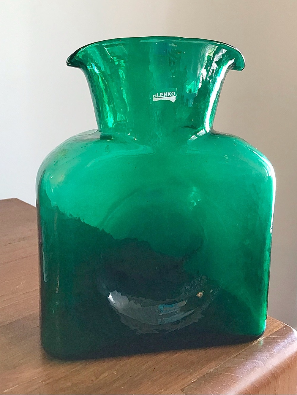 Blenko 384 Emerald Green Double Spout Water Bottle Vase 8” MCM Glass EUC Rare